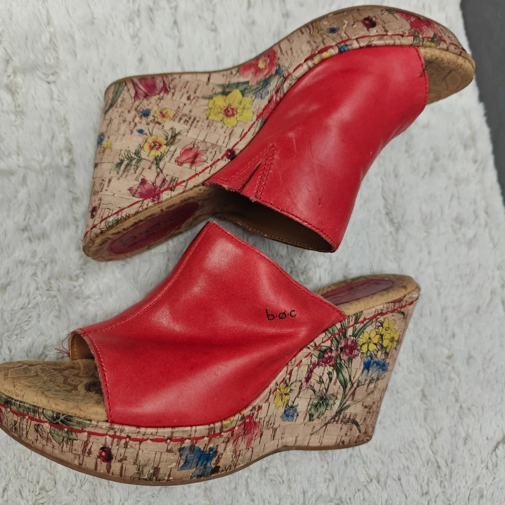 b.o.c Red Leather Wedge Sandals Floral Cork Heel Tropical Resort Vacation Cruise